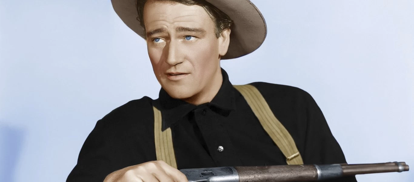 Ντ.Τραμπ: Απίστευτη ηλιθιότητα η πρόταση των Δημοκρατικών να αφαιρέσουν το όνομα του Τζ. Γουέιν από ένα αεροδρόμιο